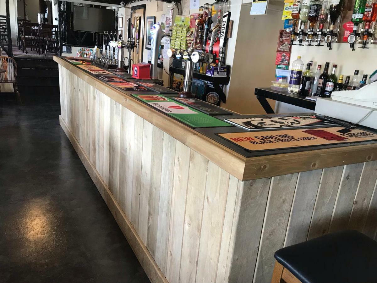 Butchers Arms Restaurant And Brewpub Hostel Merthyr Tydfil Exterior photo